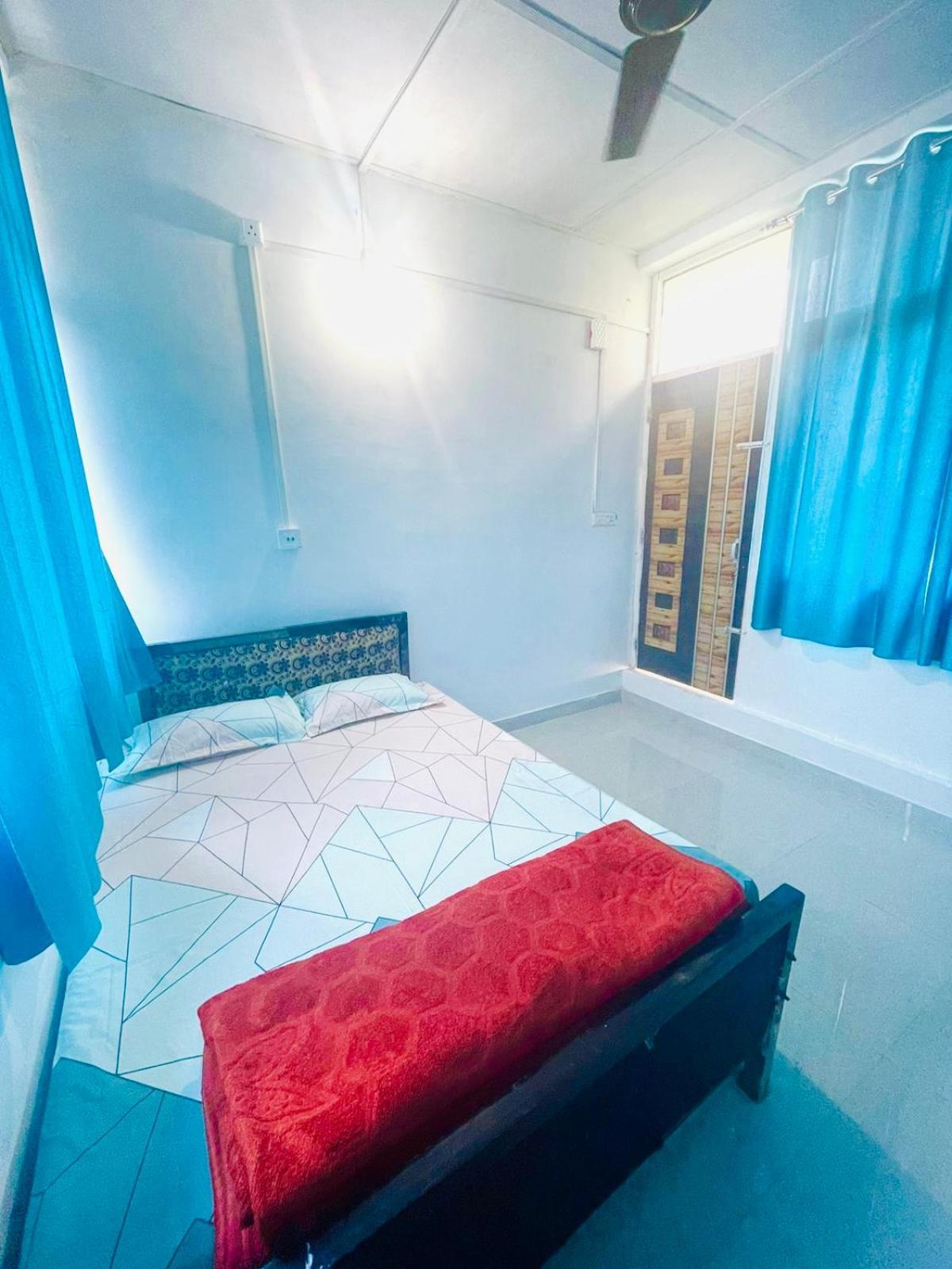 Hotel Cupidtrails Backpacker'S Penthouse Guwahati Exterior foto